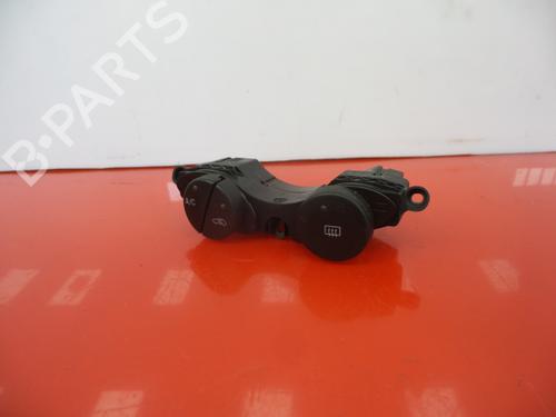 Used Switch FORD TOURNEO CONNECT 1.8 TDCi (90 hp) 3984384