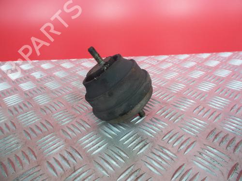 Used Engine mount BMW 5 (E39) 525 tds (143 hp) 3984946