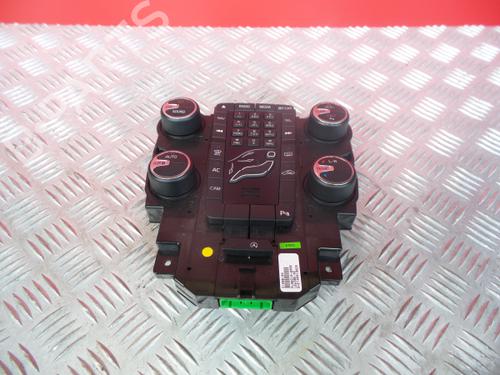 Radio VOLVO V40 Hatchback (525) D2 31288104 