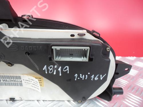 Cockpit RENAULT SCÉNIC I MPV (JA0/1_, FA0_) 1.4 16V (JA0D, JA1H, Ja0W, JA10) | BP3484374C47 