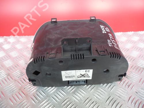 Cockpit FORD FIESTA V (JH_, JD_) 1.25 16V | BP3484399C47