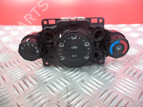 Commande Chauffage FORD FIESTA VI (CB1, CCN) 1.25 (82 hp) 3987029