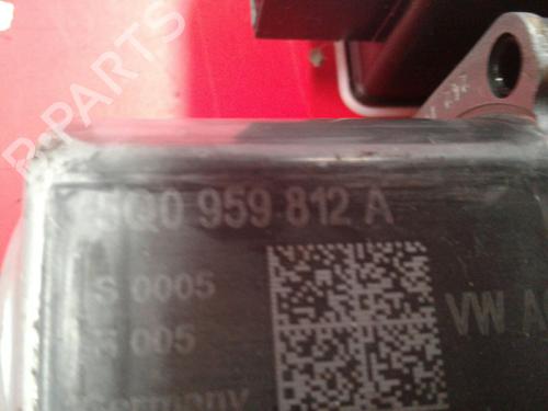 Right rear window motor SEAT LEON ST (5F8) 2.0 TDI | BP3987246E22 