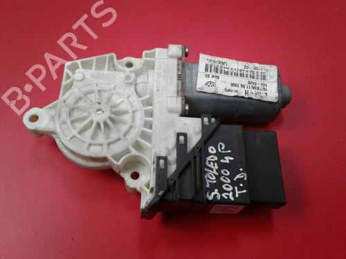 Rudehejsemotor bagstkærm højre SEAT TOLEDO II (1M2) [1998-2006]  3987260