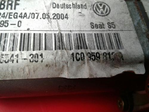 Right rear window motor SEAT LEON (1M1) | BP3987263E22