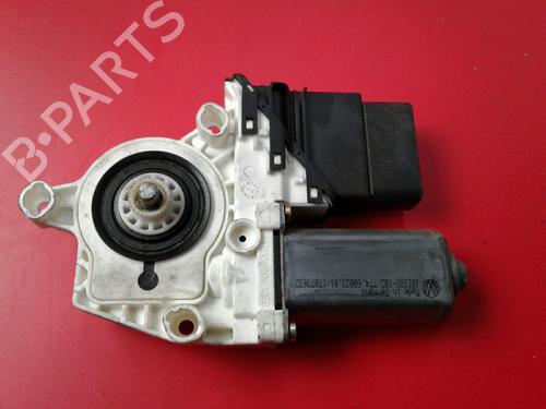 Rudehejsemotor bagstkærm højre SEAT TOLEDO II (1M2) [1998-2006]  3987268