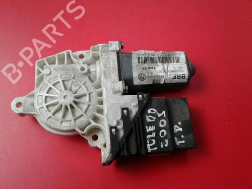 Rudehejsemotor bagstkærm højre SEAT TOLEDO II (1M2)  | BP3987268E22 