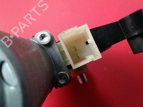 Left front window motor SEAT LEON ST (5F8) 2.0 TDI | BP3987270E21