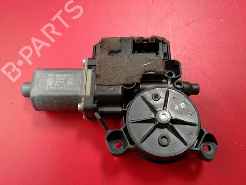 Left front window motor VW TRANSPORTER T5 Van (7HA, 7HH, 7EA, 7EH) 2.0 TDI | BP3987380E21 