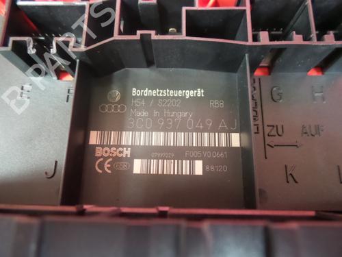 Zekeringkast VW TOURAN (1T1, 1T2) 1.9 TDI | BP3987406E1