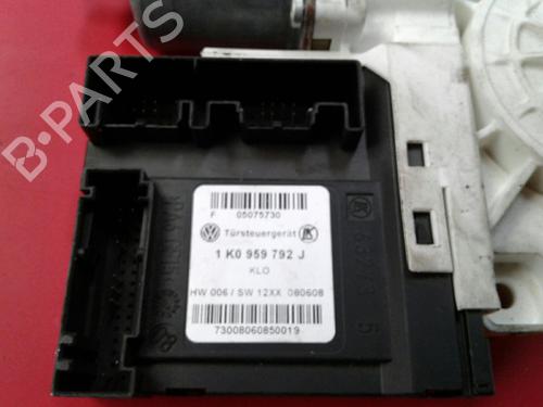 Right front window motor VW GOLF V (1K1)  | BP3987525E20 