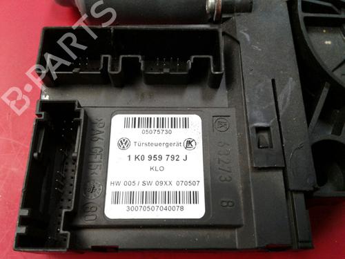 Portierruitmotor rechtsvoor VW GOLF V (1K1)  | BP3987569E20 