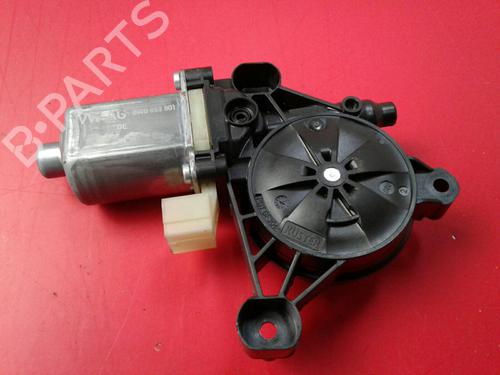 Left front window motor AUDI A4 B9 (8W2, 8WC) 2.0 TDI 8W0959801