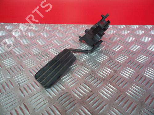 Pédale MERCEDES-BENZ CITAN Box Body/MPV (W415) 109 CDI (415.601, 415.603, 415.605) (90 hp) 3962989