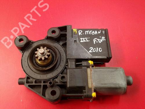 Vindusheismotor høyre foran RENAULT MEGANE III Hatchback (BZ0/1_, B3_) [2008-2025]  4031684