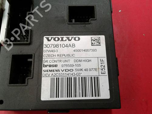 Left front window motor VOLVO C70 II Convertible (542) 2.0 D | BP4078518E21 