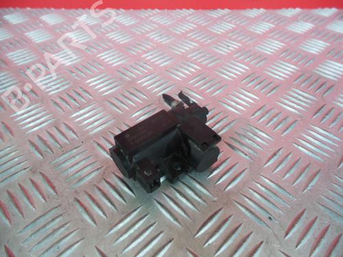 Module électronique VOLVO S40 II (544) 2.0 D (136 hp) 14392319