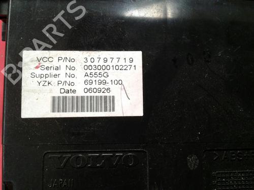 Display monitor VOLVO V50 (545) | BP4412338C48