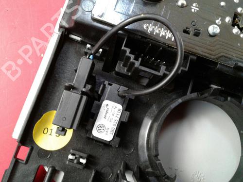 Interior roof light SEAT LEON ST (5F8) 2.0 TDI | BP4442348I8 