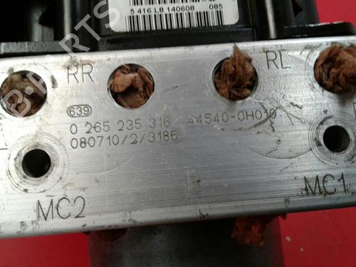 ABS pump PEUGEOT 107 (PM_, PN_) 1.0 | BP4628074M43 