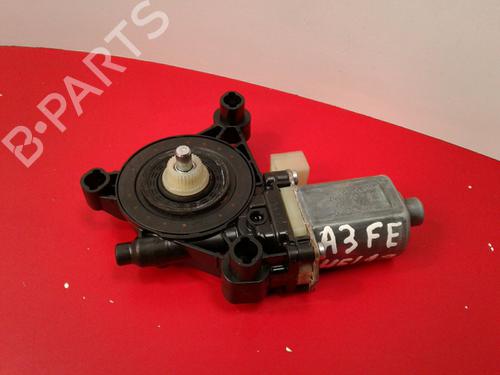 Left front window motor AUDI A3 (8V1, 8VK) 2.0 TDI 5Q0959802B