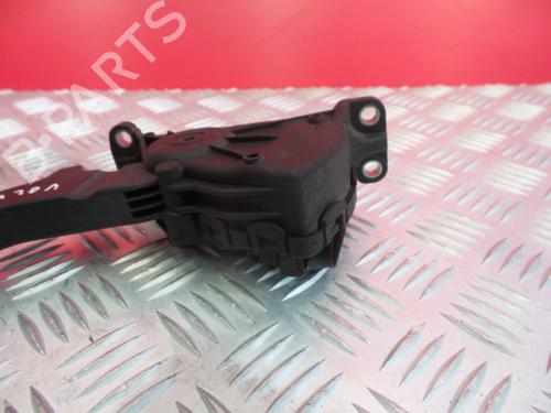 Pedal VOLVO C70 II Convertible (542) 2.0 D | BP4697401I4 