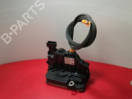 Zamek drzwi przednich prawych OPEL CORSA E Hatchback Van (X15) 1.3 CDTI (08) 13431840