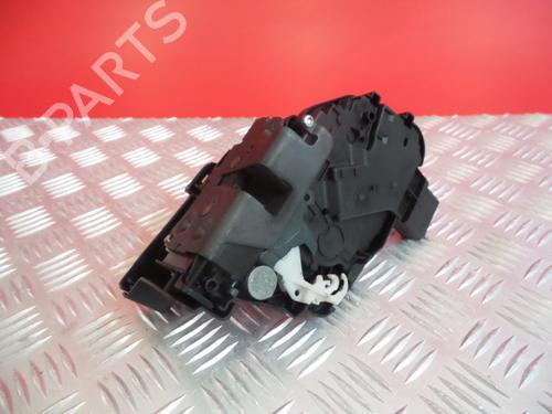 Front right lock VOLVO C70 II Convertible (542) 2.0 D A048069 