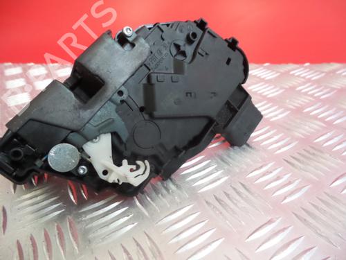 Front right lock VOLVO C70 II Convertible (542) 2.0 D | BP4700318C97 