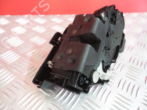 Front right lock VOLVO C70 II Convertible (542) 2.0 D | BP4700318C97 