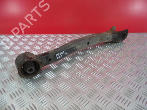 Used Right rear suspension arm Right rear suspension arm MITSUBISHI PAJERO III (V7_W, V6_W) [1999-2007] 4939303 4939303