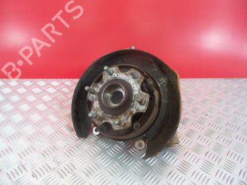 Used Right rear steering knuckle Right rear steering knuckle MITSUBISHI PAJERO III (V7_W, V6_W) [1999-2007] 4939306 4939306