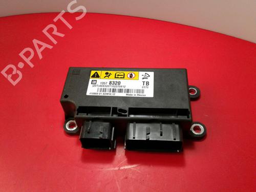 ECU airbags OPEL INSIGNIA A Saloon (G09) 2.0 CDTI (69) 13578320