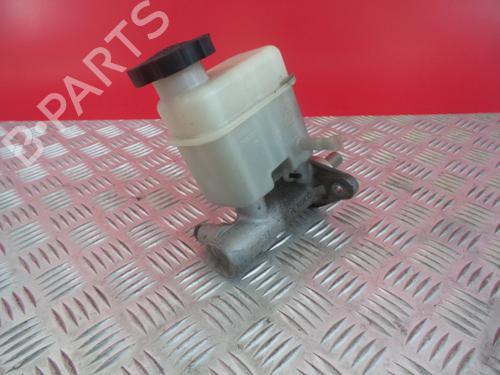 Used Brake master cylinder HYUNDAI SANTA FÉ II (CM) 2.2 CRDi (155 hp) 4952618