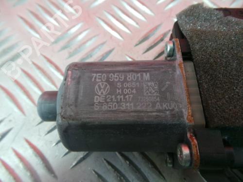 Left front window motor VW TRANSPORTER T6 / CARAVELLE T6 Bus (SGB, SGJ, SHB, SHJ) 2.0 TDI | BP5085887E21 