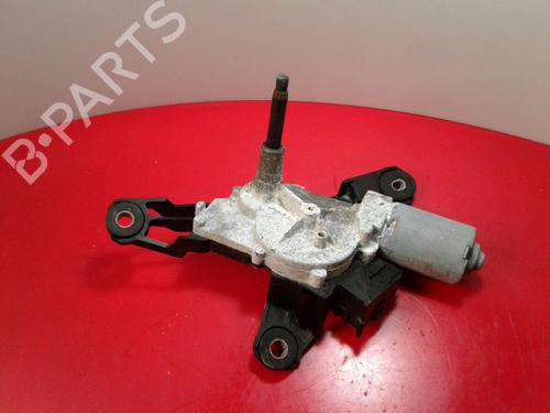 Used Rear wiper motor TOYOTA YARIS (_P9_) 1.4 D-4D (NLP90_, NLP90R) (90 hp) 5181648