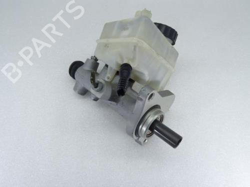 Used Brake master cylinder MERCEDES-BENZ C-CLASS (W203) [2000-2007]  5337399