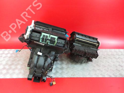 Heater matrix box AUDI A3 (8V1, 8VK) 2.0 TDI 5Q1820005AM