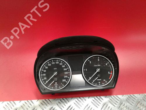 Used Instrument cluster BMW 3 (E90) 320 d (177 hp) 5592027