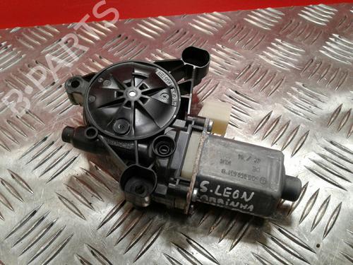 Left front window motor SEAT LEON ST (5F8) 2.0 TDI | BP5609486E21 