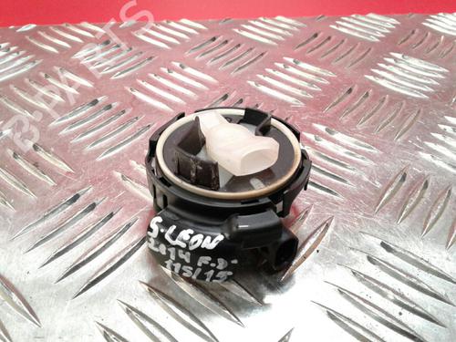Electronic sensor SEAT LEON ST (5F8) 2.0 TDI 3Q0959354