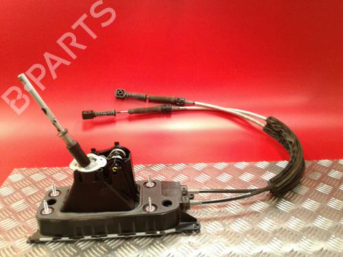 Gear lever SEAT LEON ST (5F8) 2.0 TDI 5Q0711049AQ