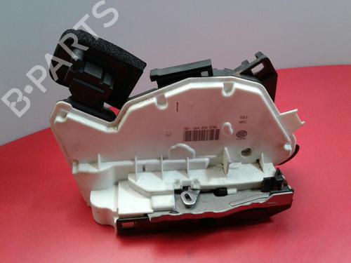 Rear right lock SEAT LEON ST (5F8) 2.0 TDI 5K4839016Q
