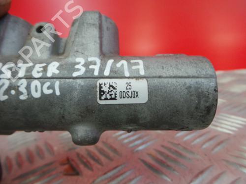 Brake master cylinder RENAULT MASTER III Van (FV) 2.3 dCi 150 FWD (FV0F, FV03, FV09) | BP5852617M77 
