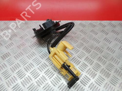 Fuel pump MERCEDES-BENZ GLC (X253) 250 d 4-matic (253.909) A 205 470 16 94 ZSG006 