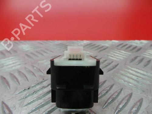 Switch MERCEDES-BENZ GLC (X253) 250 d 4-matic (253.909) | BP6133909I30 