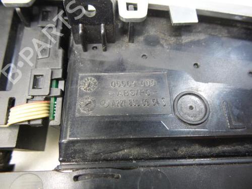 Air vent MERCEDES-BENZ S-CLASS (W221, V221) S 320 CDI (221.022, 221.122) | BP6535481I21 
