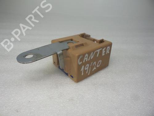 Przełącznik MITSUBISHI Canter (FB7, FB8, FE7, FE8) VII  MC897004 