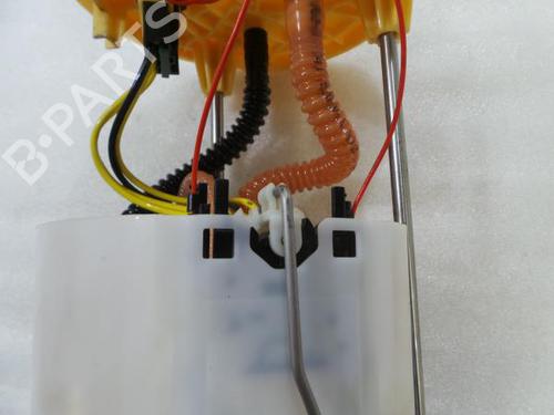 Fuel pump OPEL MOVANO B Van (X62) 2.3 CDTI FWD (FV) | BP6462457M76