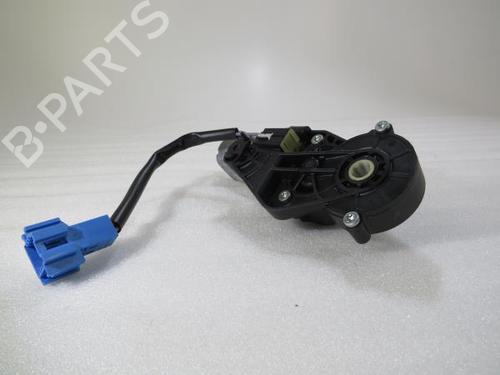Electronic module MERCEDES-BENZ S-CLASS (W221, V221) S 320 CDI (221.022, 221.122) | BP10695842M83 